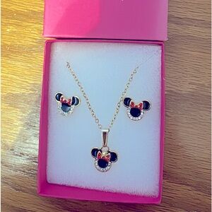 Minnie Mouse earrings and necklace set